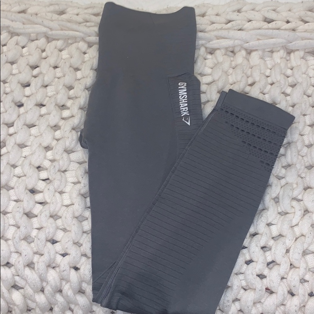 Great gym shark leggings